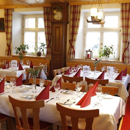 Landgasthof Baeren Kirchzarten Esterno foto